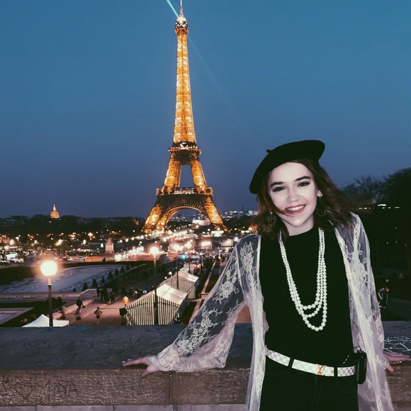 Meet your Posher, Lourdes - Picture 2 of 3